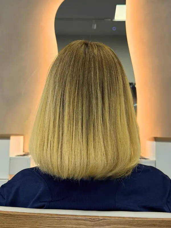 Blonde bob haircut with a smooth finish